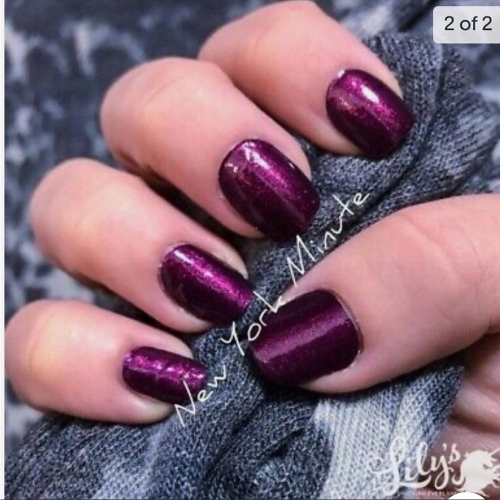 *Retired* Color Street: New York Minute | Berry Purple Fall Winter Jewel Shimmer - Picture 11 of 13